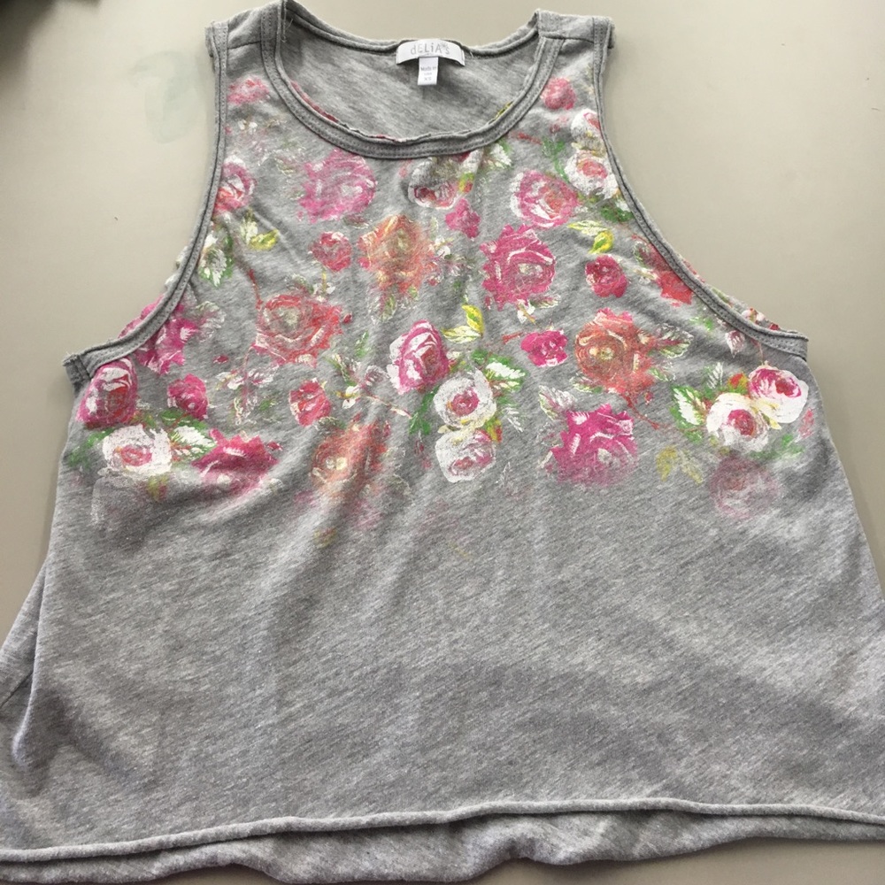 Grey tank top with painted rose design